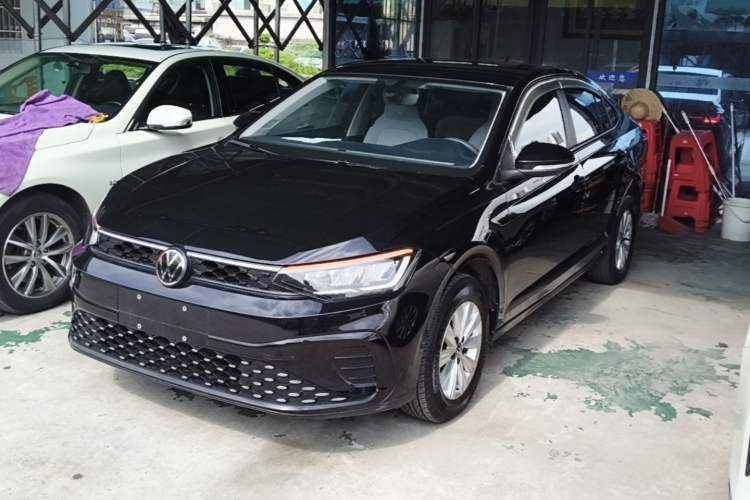 Used Volkswagen Lavida 2023 New Rui 1.5L Automatic New Yi Edition